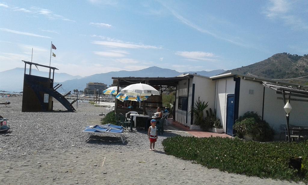 Casa Med Holiday Home Isolabona エクステリア 写真