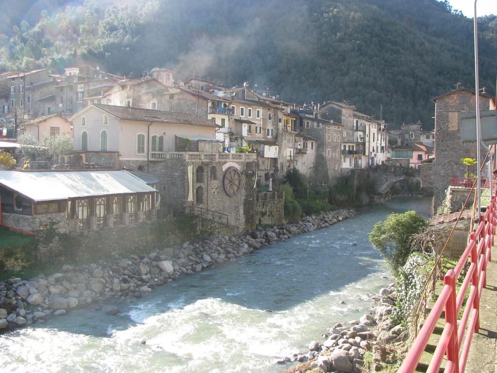 Casa Med Holiday Home Isolabona エクステリア 写真
